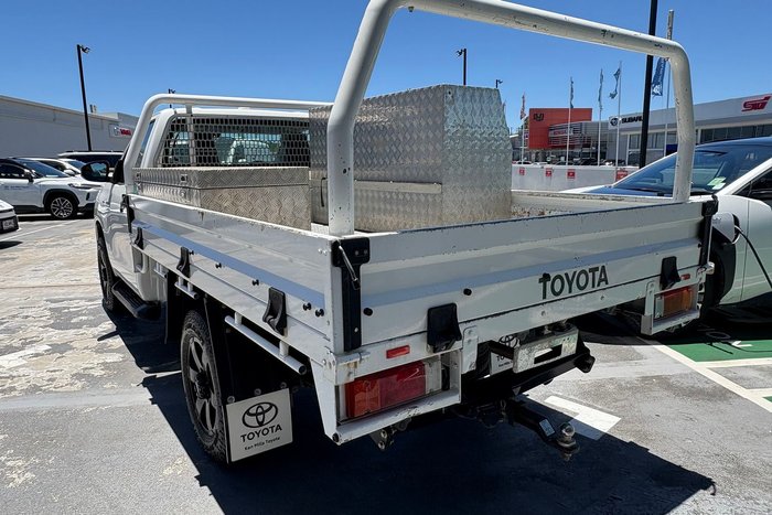 2021 Toyota Hilux SR