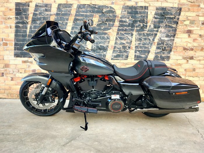 2025 HARLEY-DAVIDSON CVO ROAD GLIDE 121 (FLTRXSE) ROAD RAVEN FADE