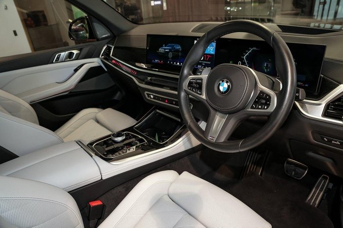 2023 BMW X5 xDrive30d M Sport