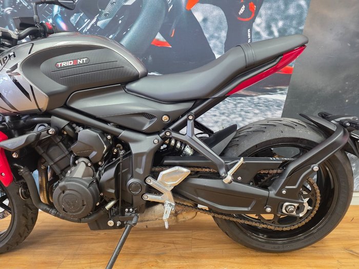 2021 Triumph TRIDENT 660 SILVER