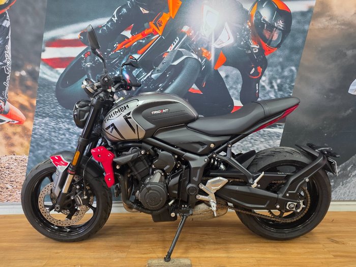 2021 Triumph TRIDENT 660 SILVER