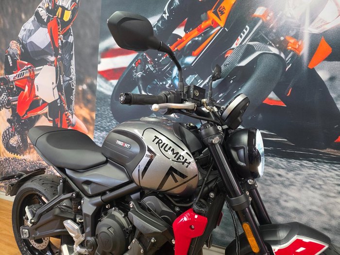 2021 Triumph TRIDENT 660 SILVER