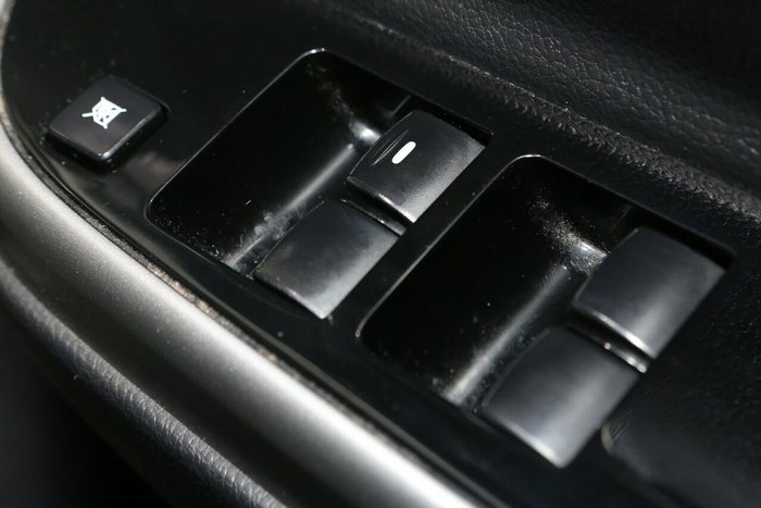 2023 Mitsubishi Triton GLS