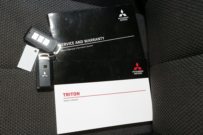 2023 Mitsubishi Triton GLS