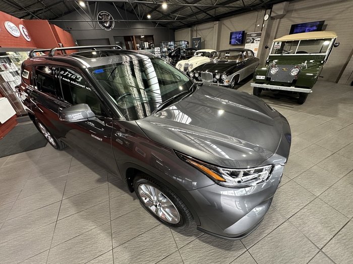 2023 Toyota Kluger Grande