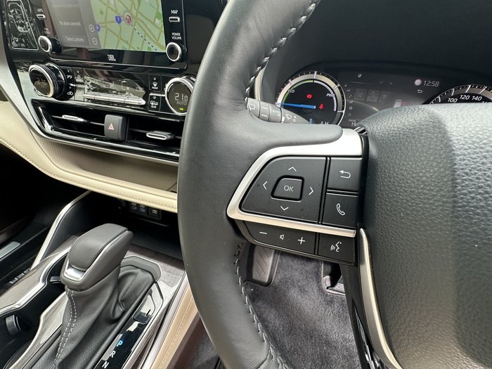 2023 Toyota Kluger Grande