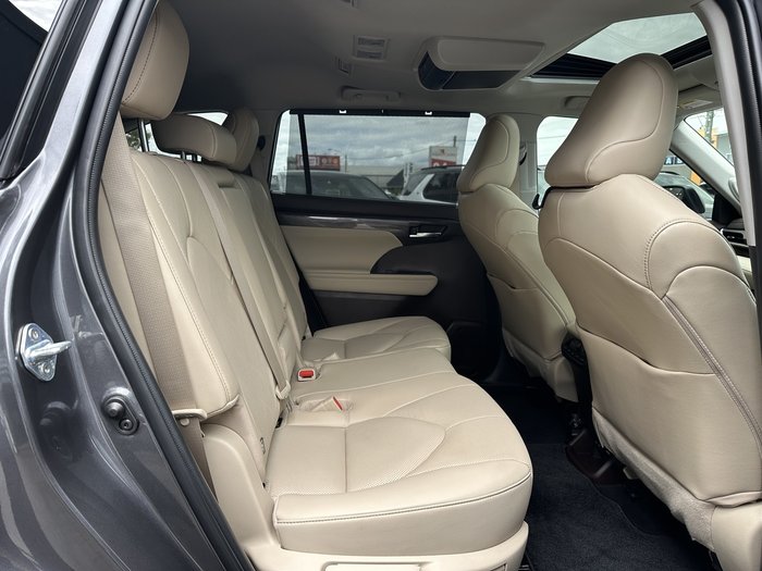 2023 Toyota Kluger Grande