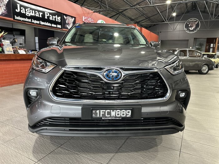 2023 Toyota Kluger Grande