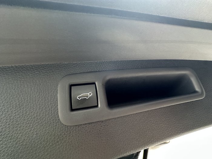 2023 Toyota Kluger Grande