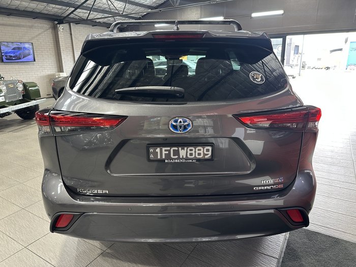 2023 Toyota Kluger Grande