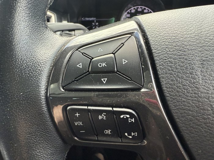 2019 Ford Everest Titanium