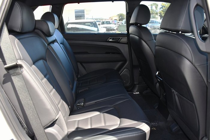 2025 KGM Rexton Advance