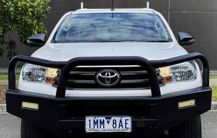 2018 Toyota Hilux SR GUN126R 4X4 Dual Range Glacier White