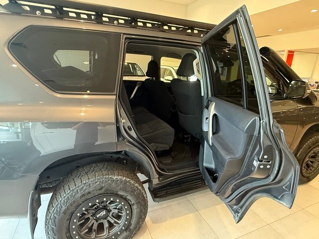 2022 Toyota Prado