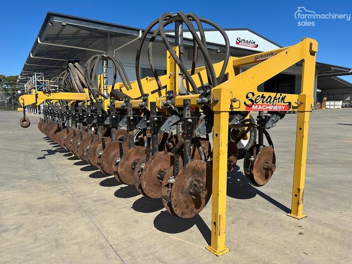 0 Serafin Rfm Double Disc Linkage Seeder Used YELLOW