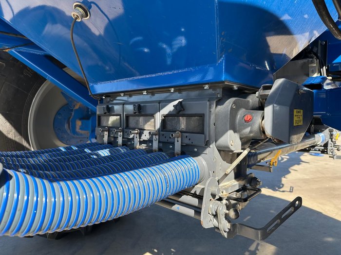0 Gason 176Rt2-Ct2-6Vrt-Apollo Broadacre Air Seeder Used BLUE