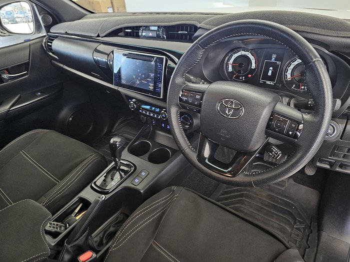 2018 Toyota Hilux Rogue GUN126R 4X4 Dual Range White