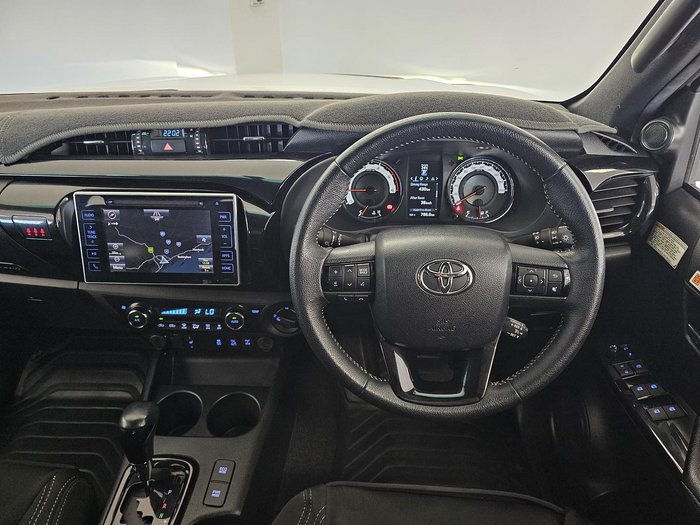 2018 Toyota Hilux Rogue GUN126R 4X4 Dual Range White