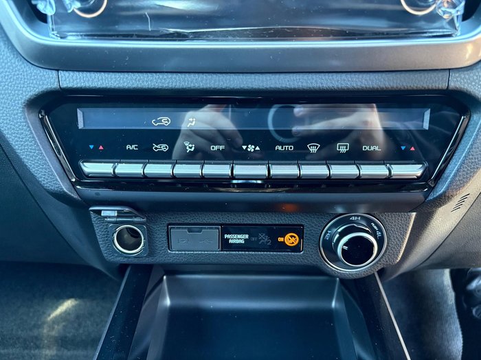 2025 Isuzu D-MAX LS-U