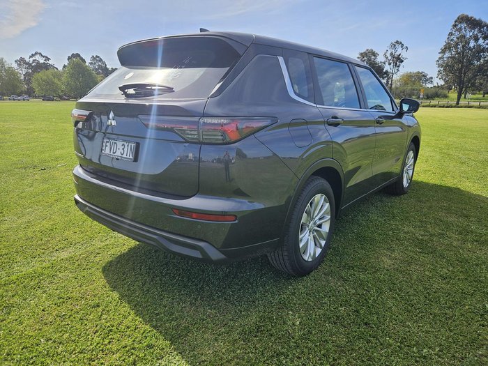2025 Mitsubishi Outlander ES ZM MY24 Graphite Grey