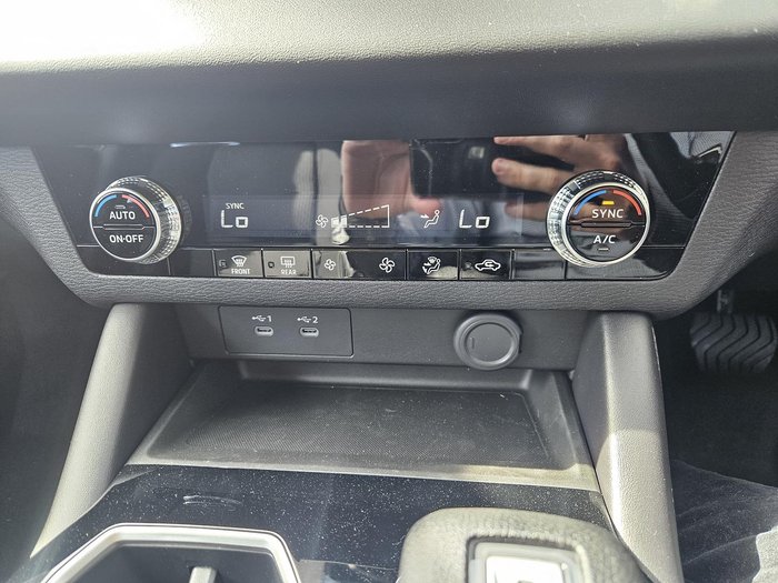 2025 Mitsubishi Outlander ES ZM MY24 Graphite Grey