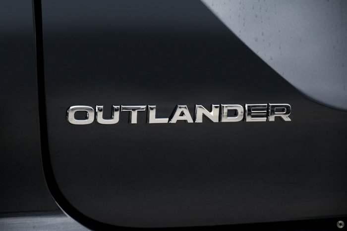 2025 Mitsubishi Outlander ES ZM MY24 Graphite Grey