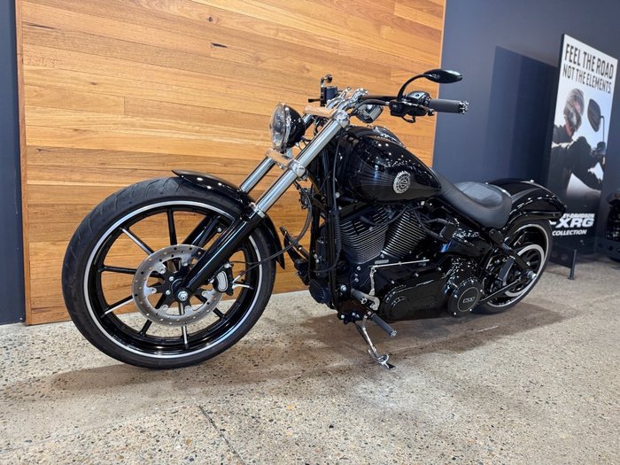 2013 Harley-davidson FXSB SOFTAIL BREAKOUT Black