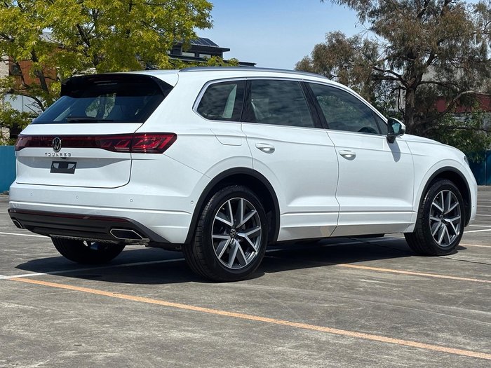 2025 Volkswagen Touareg 210TDI Elegance