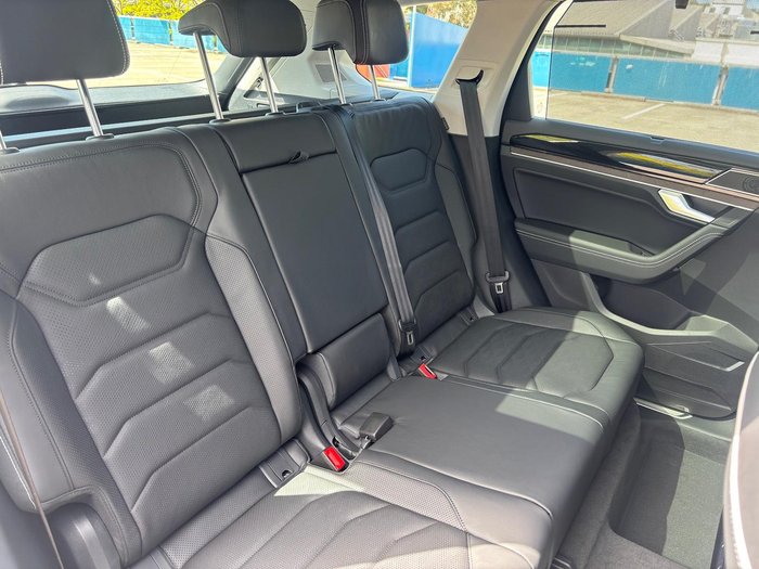 2025 Volkswagen Touareg 210TDI Elegance