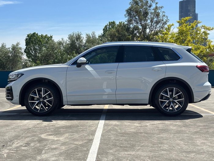 2025 Volkswagen Touareg 210TDI Elegance