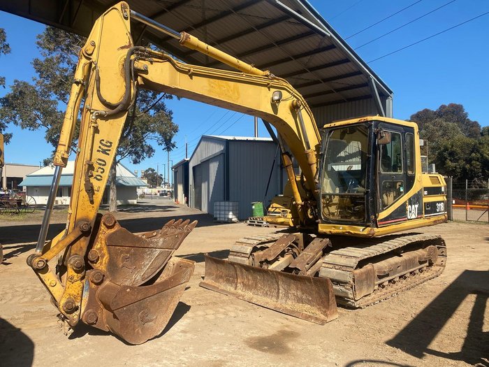 2001 Caterpillar 311B