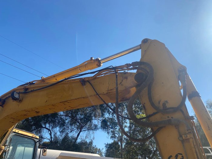 2001 Caterpillar 311B