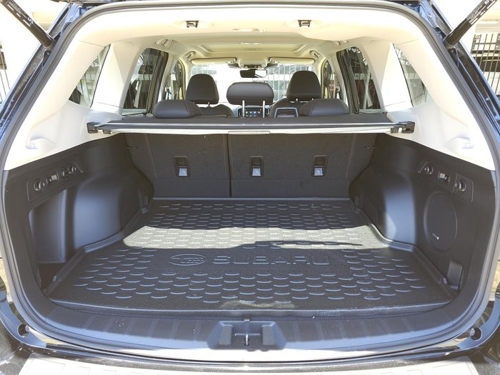 2025 Subaru Forester 2.5i-S S5 MY24 AWD Crystal Black