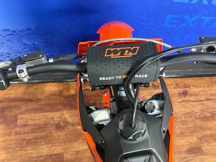 2025 Ktm 250 SX Orange