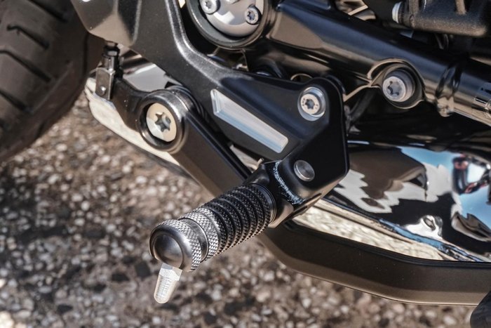 2025 BMW R 12 Option 719 R 12 Silver