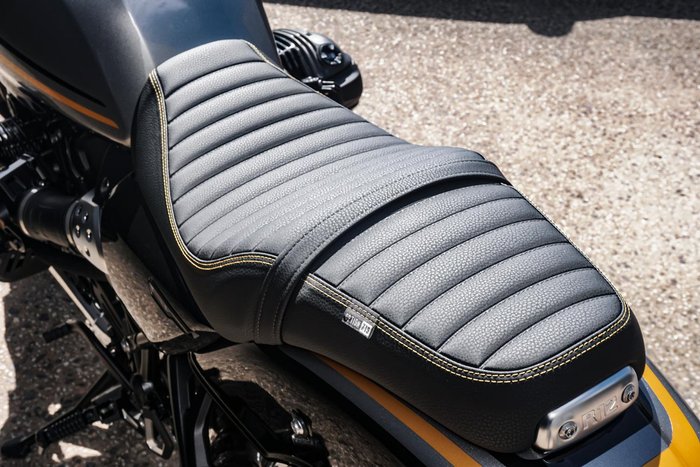 2025 BMW R 12 Option 719 R 12 Silver