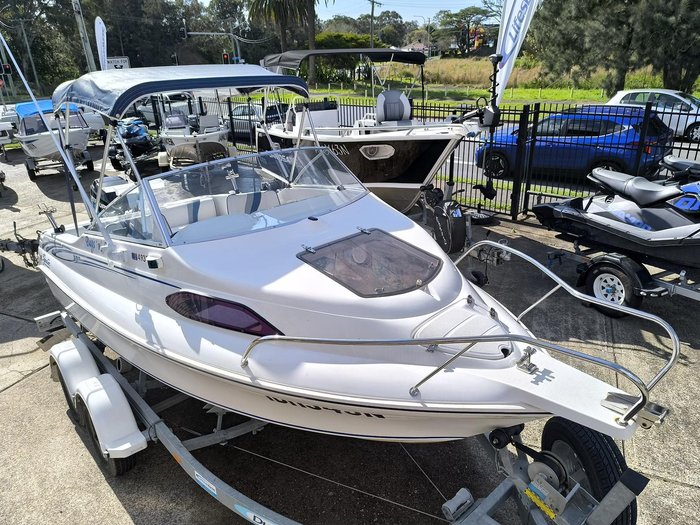 2004 Haines Signature 493F