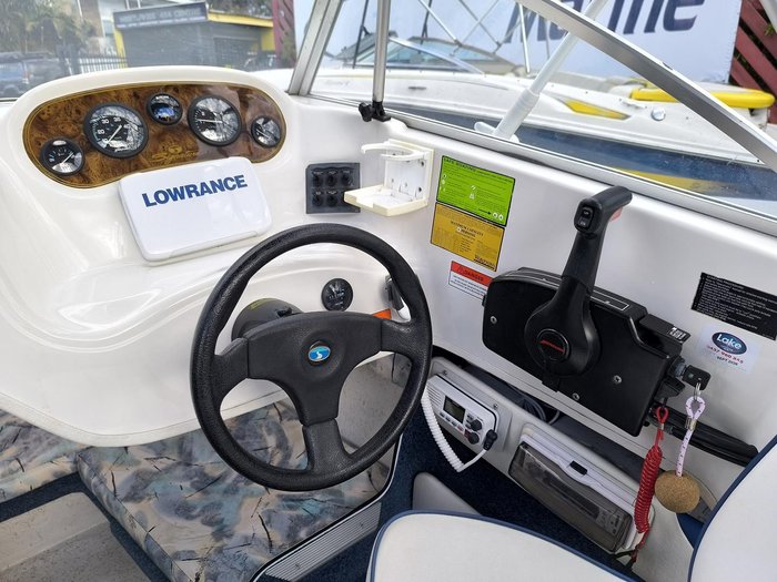 2004 Haines Signature 493F