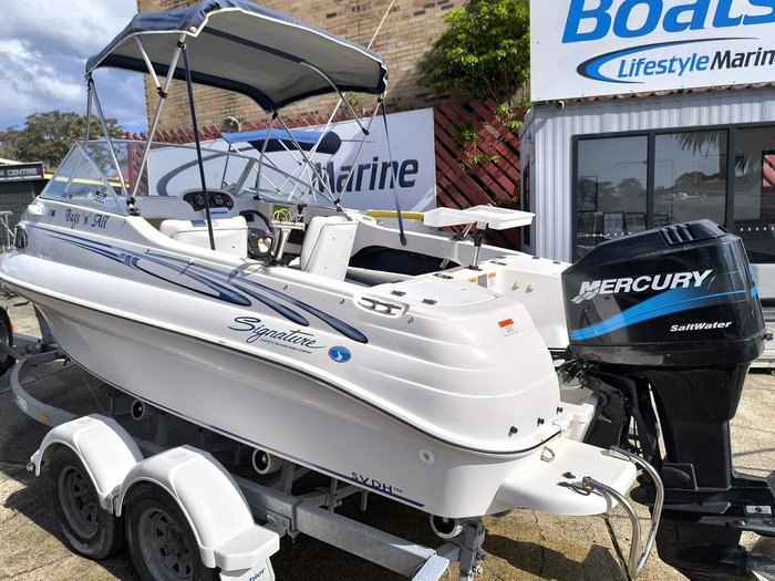 2004 Haines Signature 493F