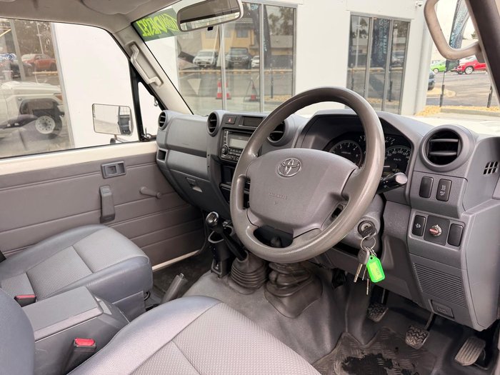 2019 Toyota Landcruiser Workmate