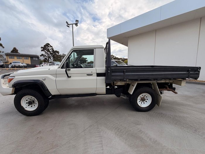 2019 Toyota Landcruiser Workmate