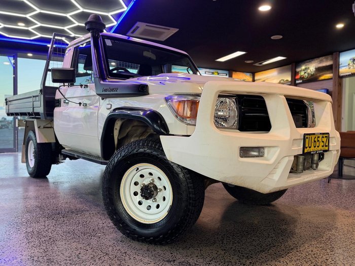 2019 Toyota Landcruiser Workmate