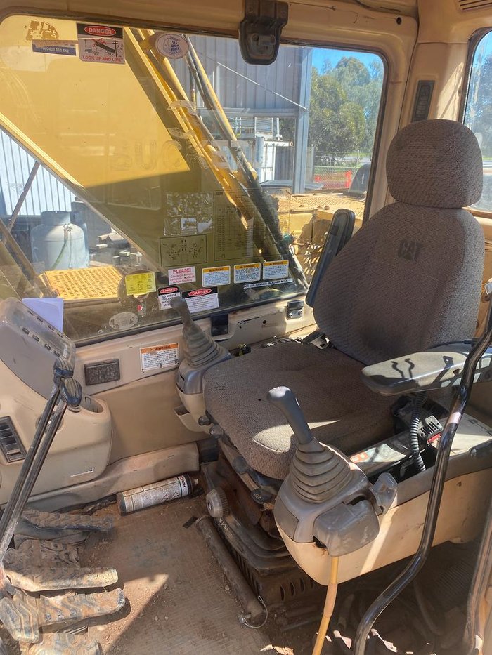 1998 Caterpillar 322B