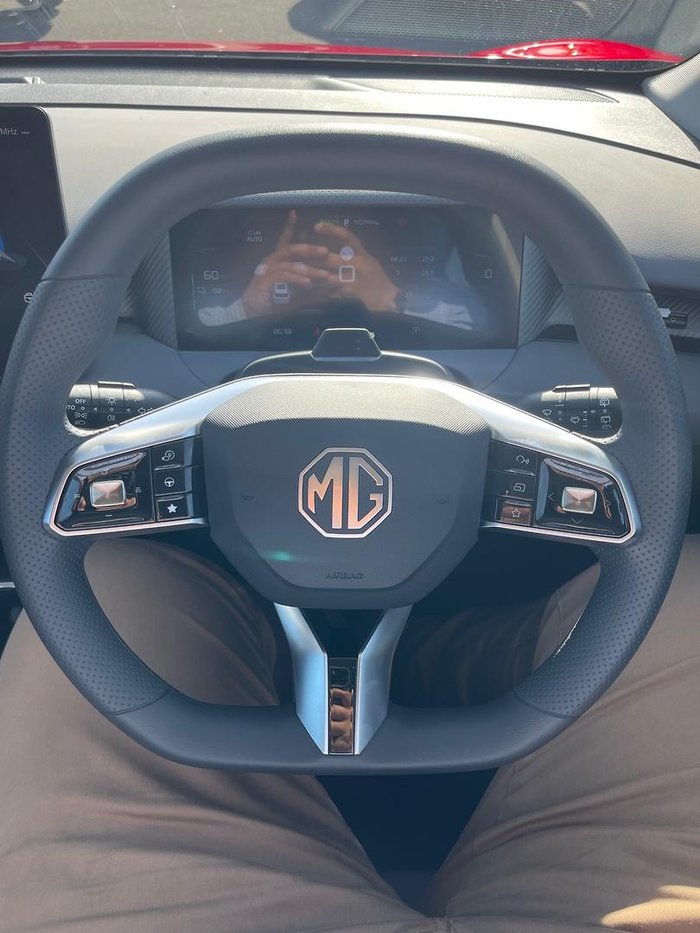 2025 MG MGS5 EV Excite 49 ZS3EM MY25 Diamond Red