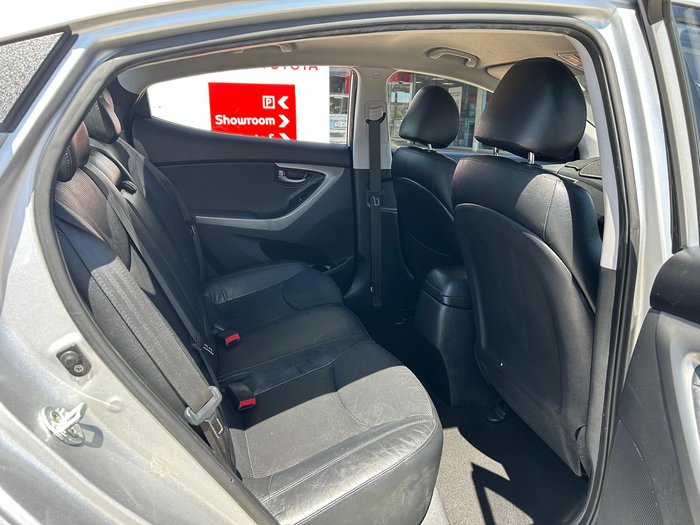 2014 Hyundai Elantra SE MD3 Sleek Silver