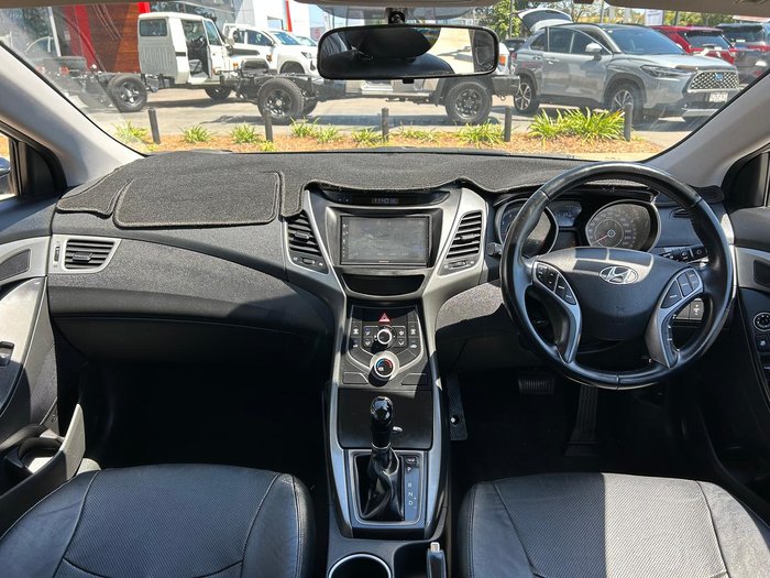 2014 Hyundai Elantra SE MD3 Sleek Silver