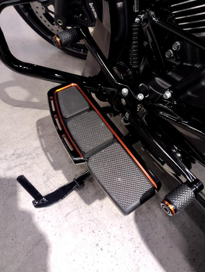 2025 Harley-Davidson CVO Street Glide 121 (FLHXSE) Touring