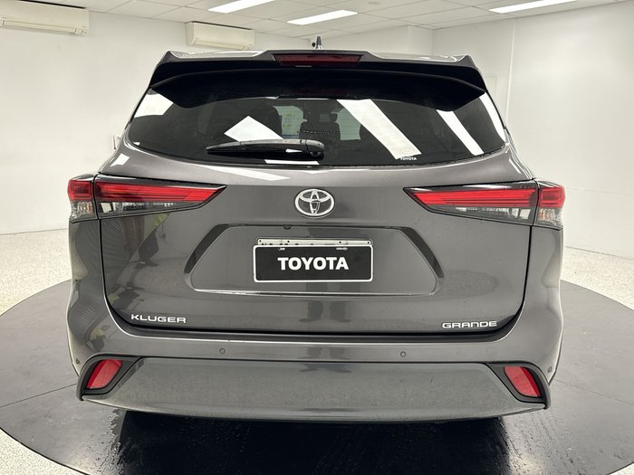 2022 Toyota Kluger Grande