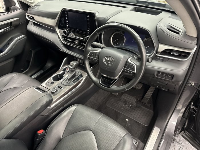 2022 Toyota Kluger Grande