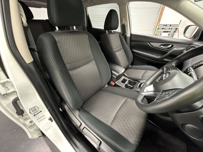 2021 Nissan X-TRAIL ST